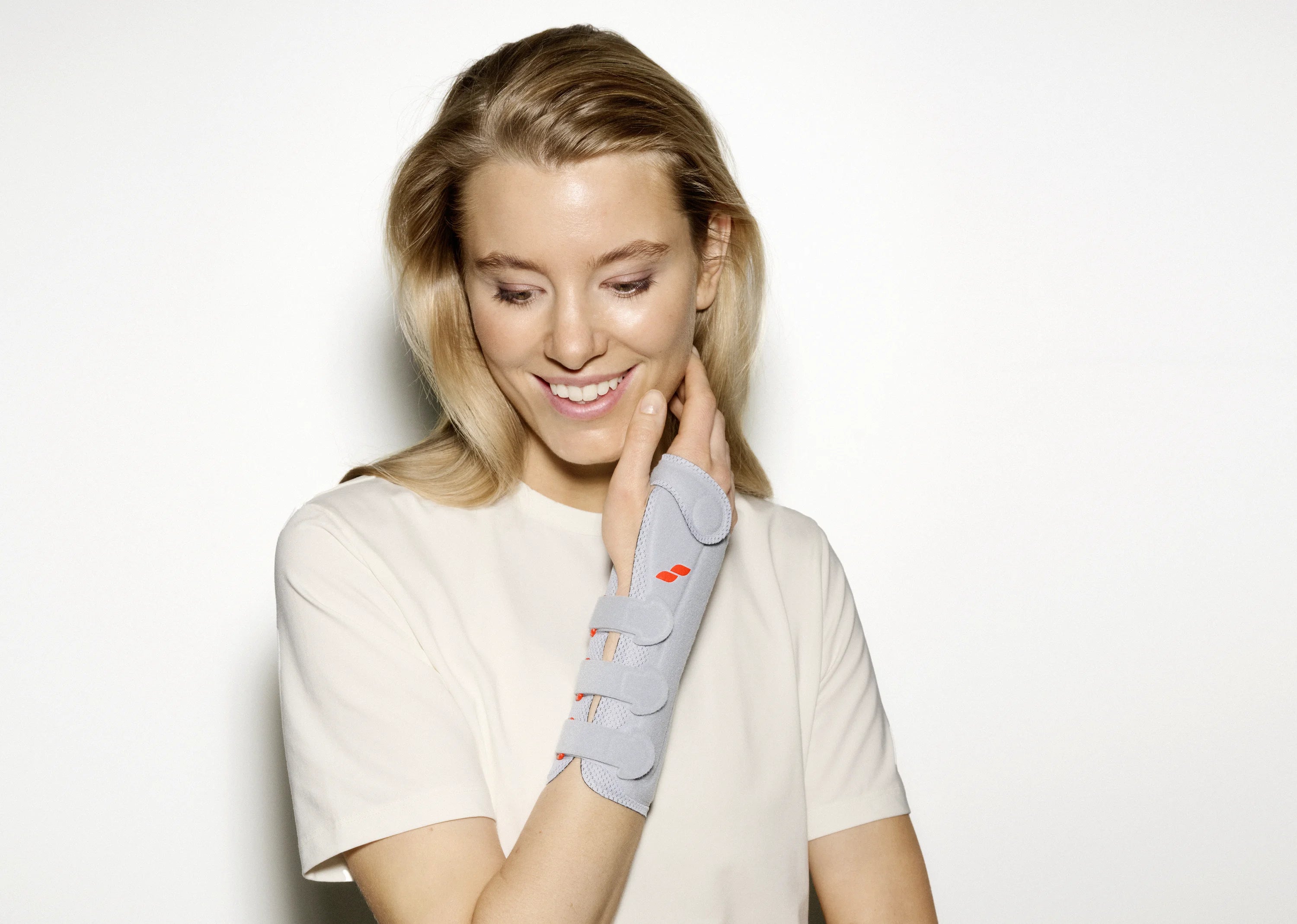 Manu-hit Carpal Tunnel Syndrome Braces