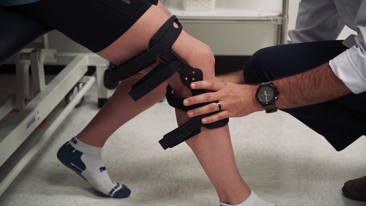 knee braces
